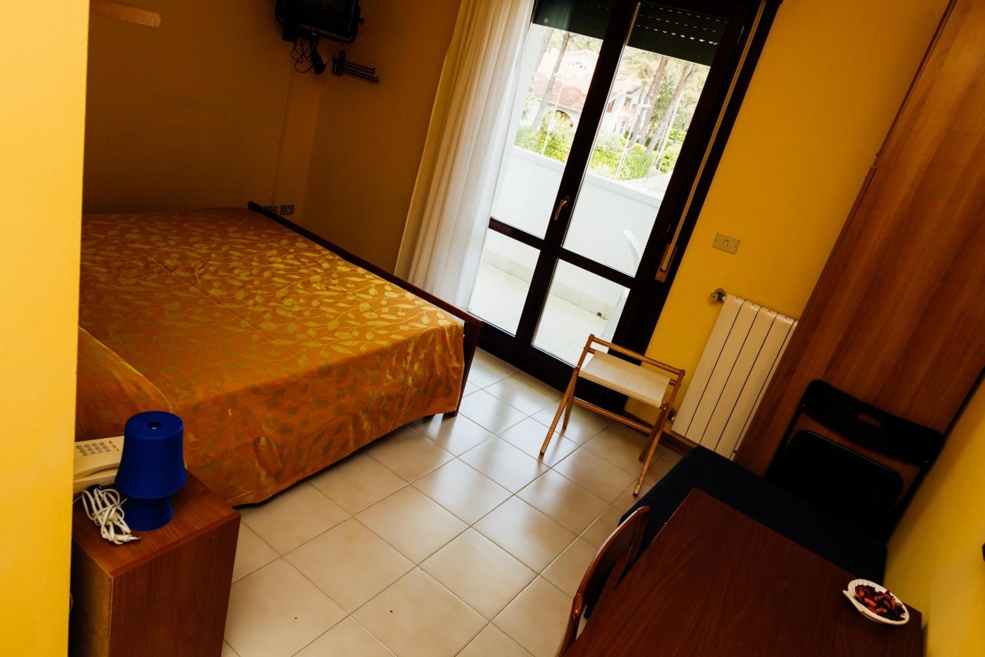 Hotel Rosa Dei Venti Lignano Sabbiadoro Bilik gambar